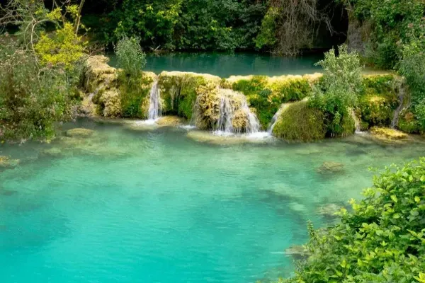 La cascada de Orbaneja, Atapuerca